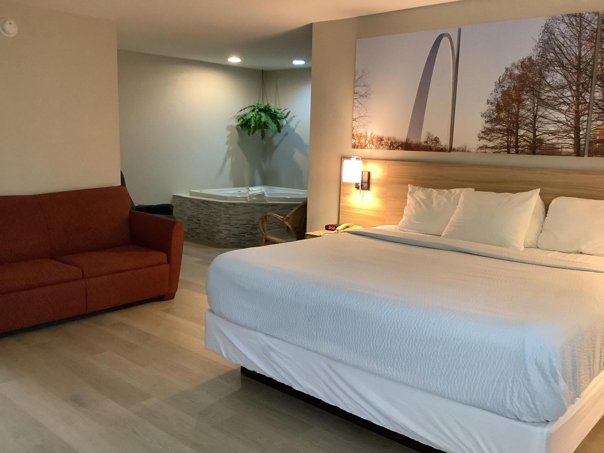 Days Inn By Wyndham Kingdom City Экстерьер фото